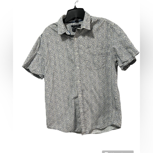 Denim and Flower Slim Fit Floral Print Button Down - Picture 3 of 9